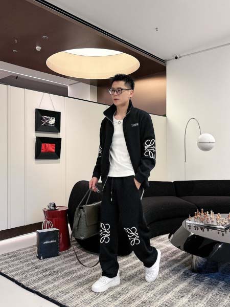 2026年3月23日入荷新作Loeweスーツ上下 超厳選★高...