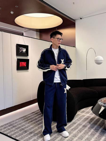 2026年3月25日入荷新作Louis Vuitton上下セ...