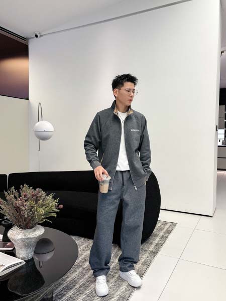 2026年3月25日入荷新作Burberry上下セット 超厳...