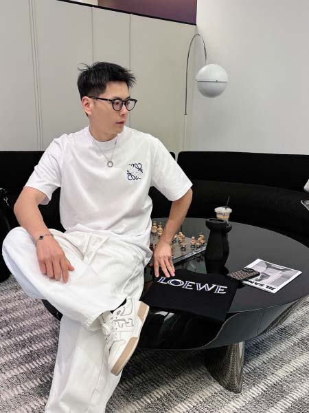 2026年3月28日入荷新作Loewe半袖Tシャツ春夏高品質...