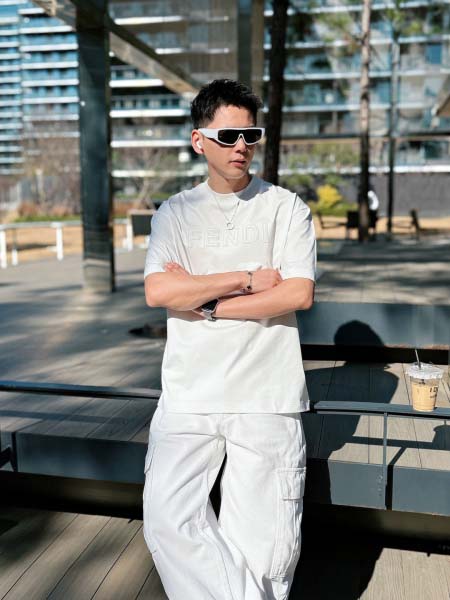 2026年3月29日入荷新作Fendi半袖Tシャツ春夏高品質...