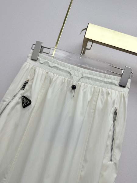 2026年4月4日入荷春夏新作Prada 高級品復刻 女性服 KL工場