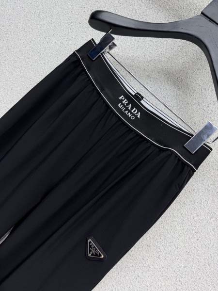2026年4月4日入荷春夏新作Prada 高級品復刻 女性服 KL工場