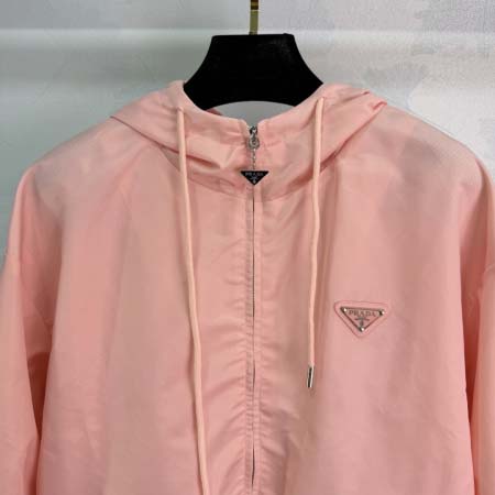 2026年4月4日入荷春夏新作Prada 高級品復刻 女性服 KL工場