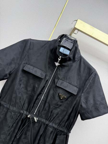 2026年4月4日入荷春夏新作Prada 高級品復刻 女性服 KL工場