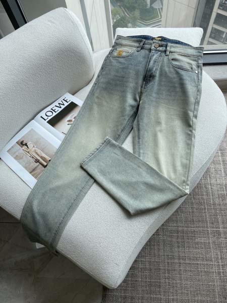 2026年4月20日新作Fendiジーパン高品質/誕生日プレゼント/FF工場