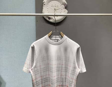 2026年4月23日春夏新作Burberrytシャツ高品質/誕生日プレゼント/FF工場