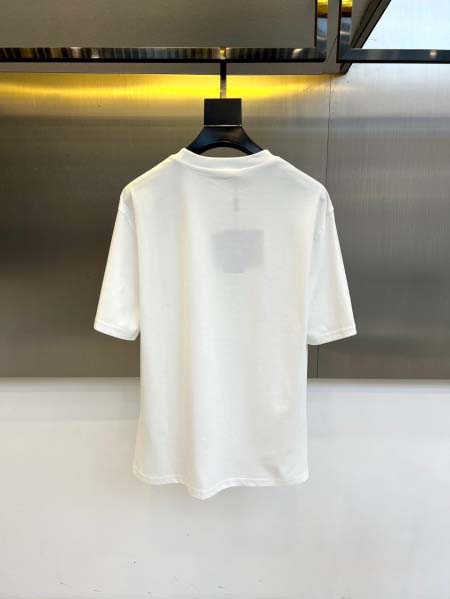 2026年4月23日春夏新作Prada半袖 tシャツ/誕生日プレゼント/FF工場