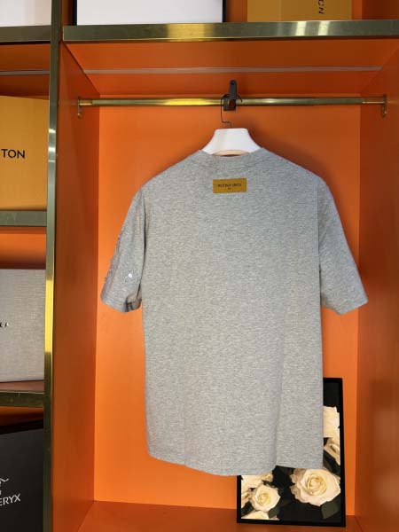 2026年4月24日春夏新作LOUIS VUITTON半袖 tシャツ高品質/誕生日プレゼント/FF工場