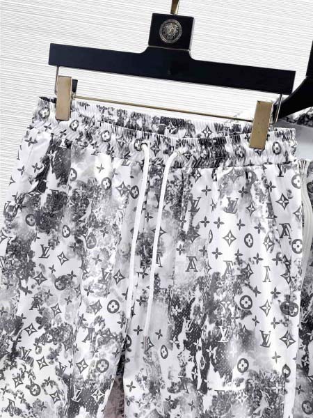 2026年4月24日新作Louis Vuitton日焼け止め服セット上下春夏人気商品M-3XL/TY工場