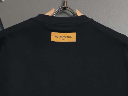 2026年4月27日春夏新作Louis vuitton半袖 tシャツ激安高品質/誕生日プレゼント/FF工場