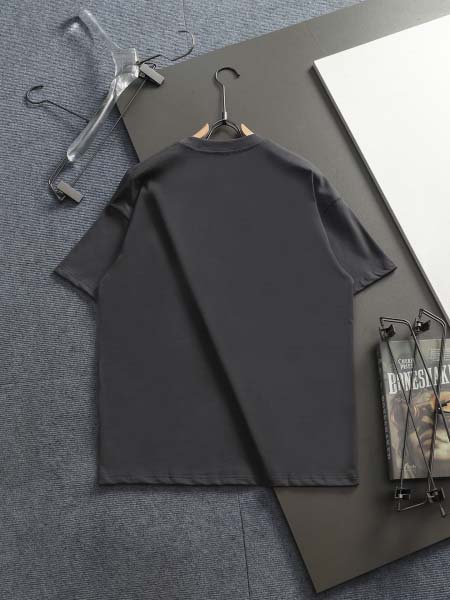 2026年4月27日春夏新作Burberry半袖 tシャツ激安高品質/誕生日プレゼント/FF工場