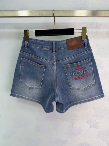 2026年4月4日入荷春夏新作Prada 高級品復刻 女性服...