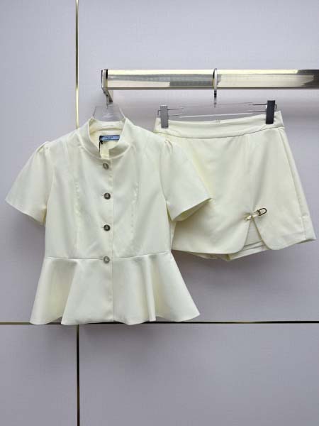 2026年4月4日入荷春夏新作Prada 高級品復刻 女性服...