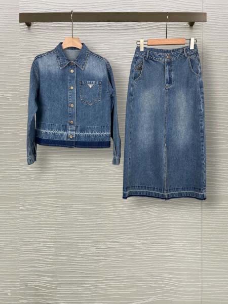 2026年4月4日入荷春夏新作Prada セット 上下高級品...