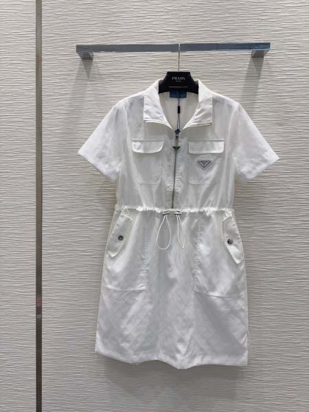 2026年4月4日入荷春夏新作Prada 高級品復刻 女性服...