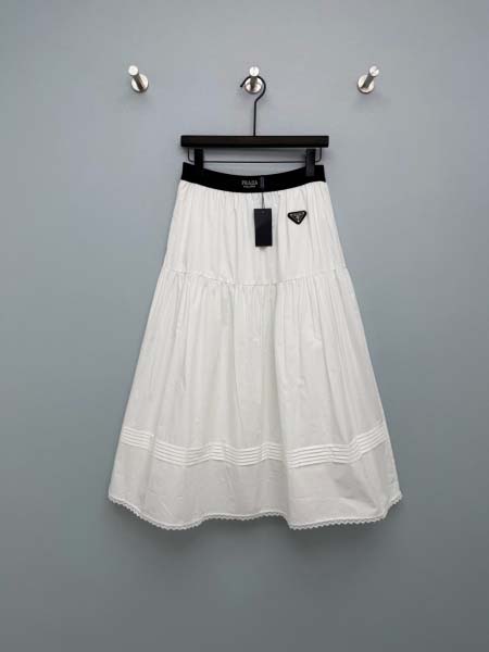 2026年4月4日入荷春夏新作Prada 高級品復刻 女性服...