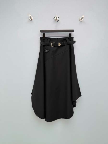 2026年4月4日入荷春夏新作Prada 高級品復刻 女性服...