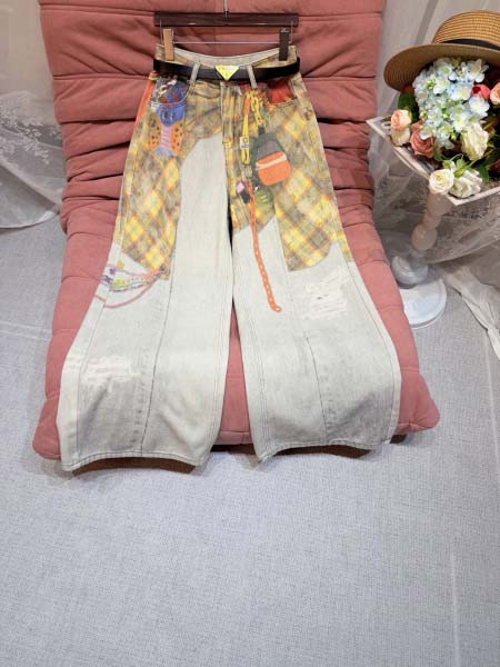 2026年4月4日入荷春夏新作Prada 高級品復刻 女性服...