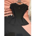 2026年4月4日入荷春夏新作Prada セット 上下高級品復刻 女性服 KL工場