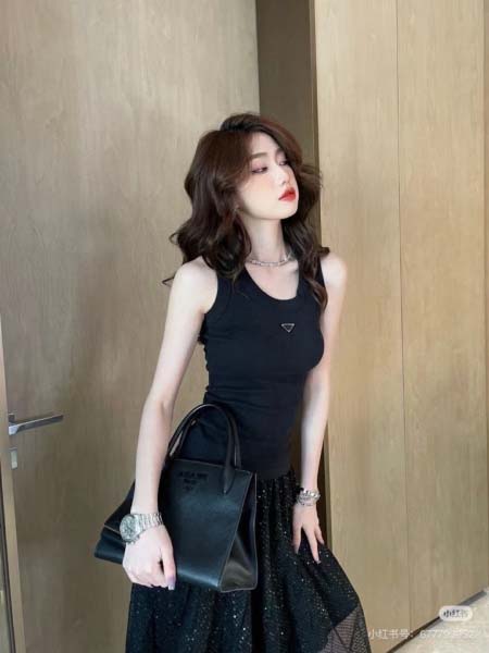 2026年4月4日入荷春夏新作Prada 高級品復刻 女性服...