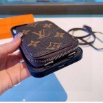 2026年4月10日入荷新作Louis VuittonIphoneケース全機種対応携帯ファッション/誕生日プレゼント/贈り物