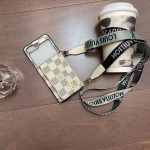 2026年4月10日入荷新作Louis VuittonIphoneケース全機種対応携帯ファッション/誕生日プレゼント/贈り物