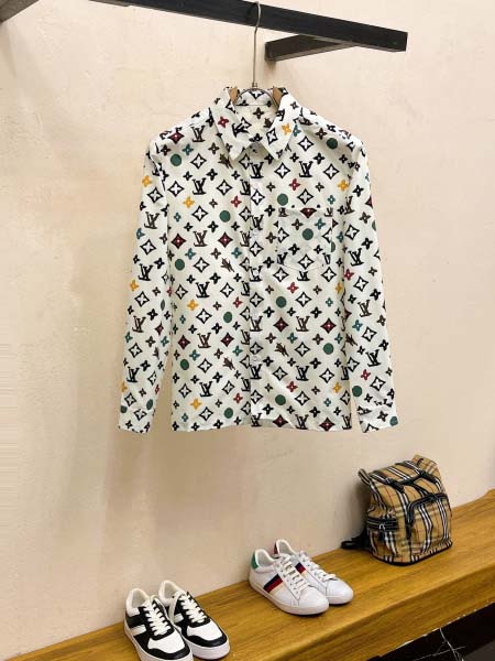 2026年4月15日新作Louis vuittonシャツ高品...