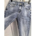 2026年4月18日新作Ferragamoジーパン高品質/誕生日プレゼント/FF工場