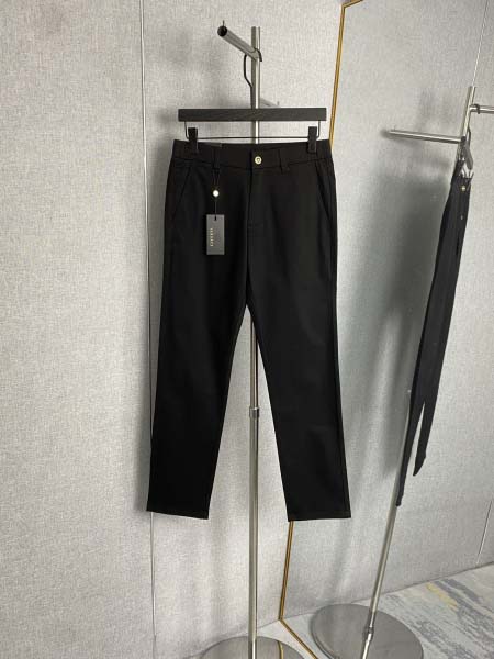 2026年4月18日新作Versaceスラックス高品質/誕生...