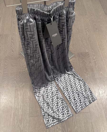 2026年4月18日新作Fendiカーディガン高品質/誕生日...