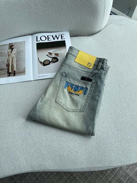 2026年4月20日新作Fendiジーパン高品質/誕生日プレ...