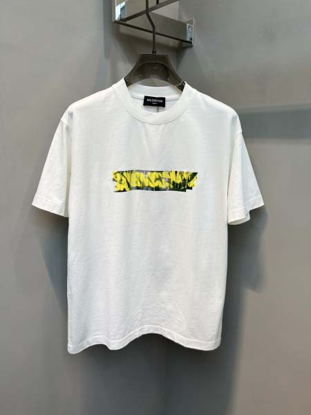 2026年5月11日入荷新作Balenciaga半袖Tシャツ...