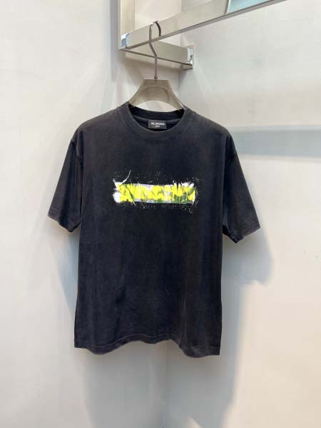 2026年5月11日入荷新作Balenciaga半袖Tシャツ...