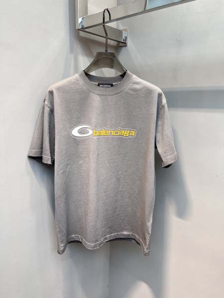 2026年5月11日入荷新作Balenciaga半袖Tシャツ...