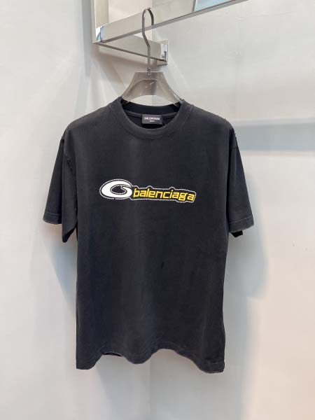2026年5月11日入荷新作Balenciaga半袖Tシャツ...