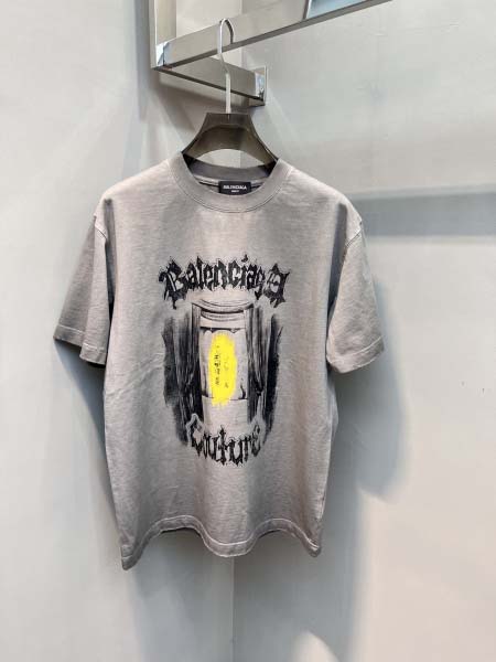 2026年5月11日入荷新作Balenciaga半袖Tシャツ...