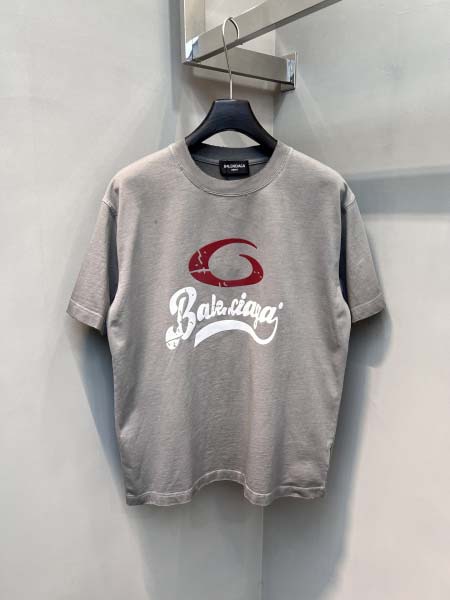 2026年5月11日入荷新作Balenciaga半袖Tシャツ...