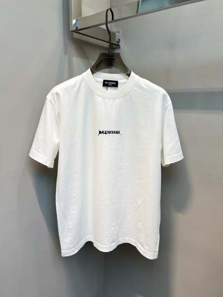 2026年5月11日入荷新作Balenciaga半袖Tシャツ...