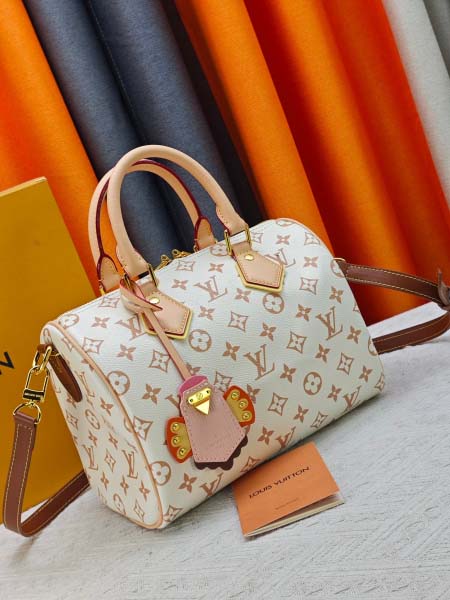 2026年8月8日入荷ヴィトンバッグSPEEDY BANDOULIRE 25  M2A038   Monogram Dune   26 x 19 x 人気の新作/誕生日プレゼント/ZC工場