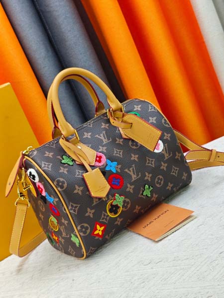 2026年8月8日入荷ヴィトンバッグM13281   Speedy Soft  25 5  Monogram Denim   人気の新作/誕生日プレゼント/ZC工場