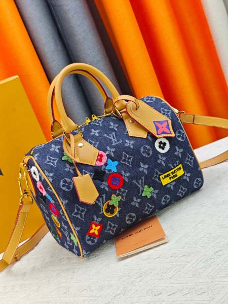 2026年8月8日入荷ヴィトンバッグM13281   Speedy Soft  25  Monogram Denim   人気の新作/誕生日プレゼント/ZC工場