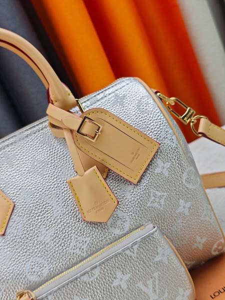 2026年8月8日入荷ヴィトンバッグ  M15279 Speedy Soft 30  5  Monogram Denim   人気の新作/誕生日プレゼント/ZC工場