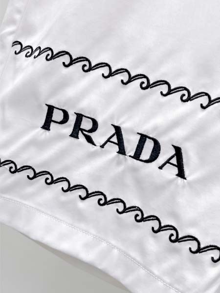 2026年8月18日入荷新作Prada半ズボン高品質★ファッション/誕生日プレゼント/贈り物/DM工場