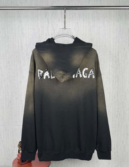 2026年8月27日秋冬新作Balenciagaパーカー高品質人気の商品/YGY工場