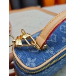 2026年8月8日入荷ヴィトンバッグM29548 LV Onthego BBMonogram+OK   2011人気の新作/誕生日プレゼント/ZC工場