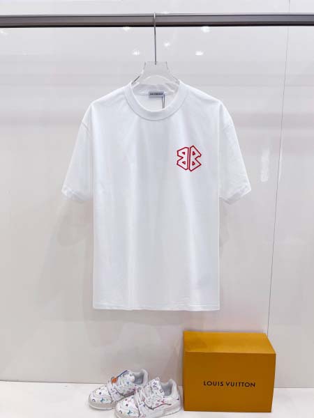 2026年9月6日秋冬新作Balenciaga半袖 tシャツ高品質人気の商品