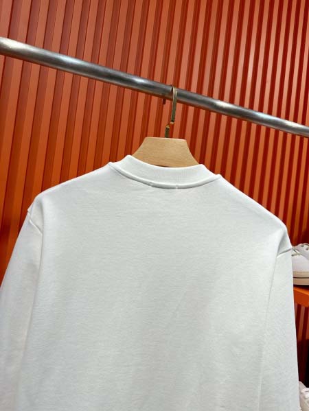 2026年9月10日秋冬新作Loeweスウェット高品質人気の商品