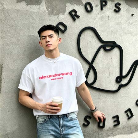 2026年9月5日秋冬新作Alexander Wangtシャ...