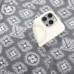 2026年9月17日秋冬新作LOUIS VUITTON ニットカーディガン  高品質人気の商品/ZZZ工場